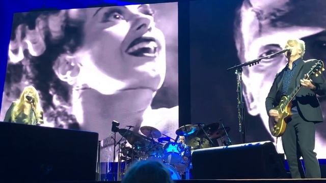 I Got You ~ FLEETWOOD MAC Sydney Aug 15 2019 смотреть онлайн