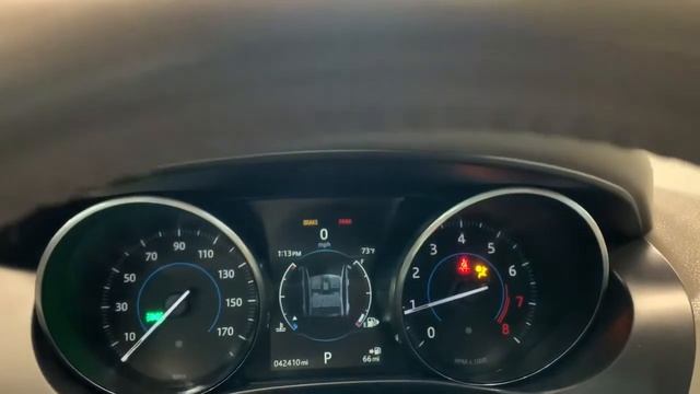 2017 Jaguar XE 25T Premium I4 2.0L Turbocharger RWD Auto 8-Speed смотреть онлайн