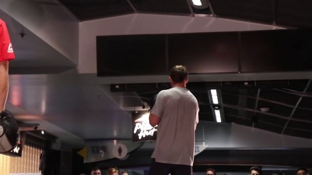 Justin Gaethje Open Workout | UFC Vancouver смотреть онлайн