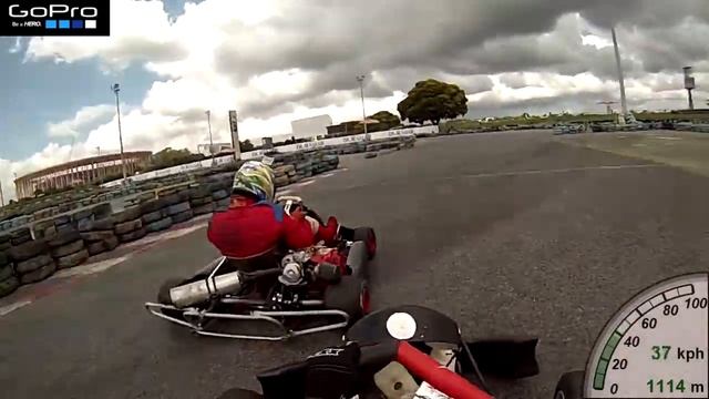 Kart 15_12_2012 - Parte 2 - Testando a GoPro Hero3 смотреть онлайн