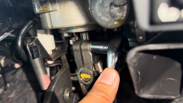 2009 - 2013 Toyota Corolla Steering Rattle Clunk Fix EASY! смотреть онлайн