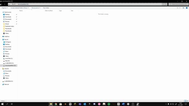 How to use Disk Management to split a drive into two partitions смотреть онлайн