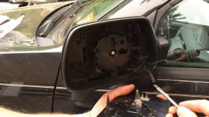 HOW TO: Jeep Grand Cherokee Sideview Mirror Replacement (2005-2010 WK)