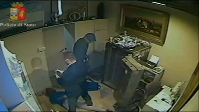 Italy Milano Serbian Pink Panthers Jewelry Robbery Worth EUR 1 Million KRIMINÁLIS смотреть онлайн