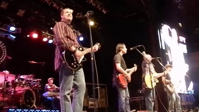 Sister Hazel Live - Swan Dive смотреть онлайн