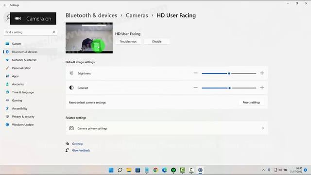 Windows 11 Home : How to Adjust Brightness Cameras HD User Facing смотреть онлайн