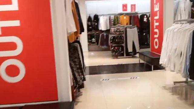 Let's Go Window Shopping 🛍️🛍️ // Marcia Sameer Ali смотреть онлайн
