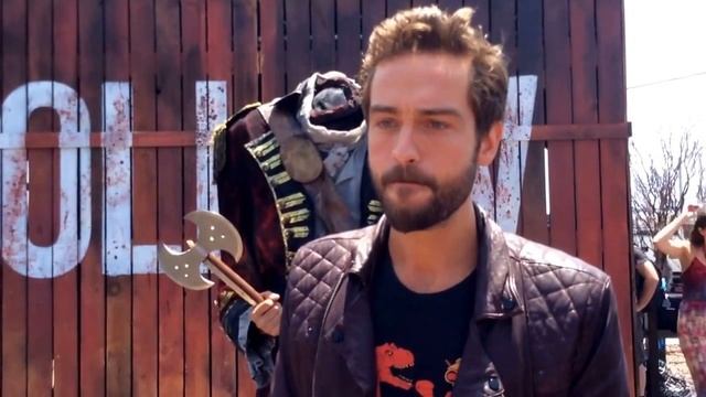 Tom Mison from "Sleepy Hollow" at SDCC смотреть онлайн