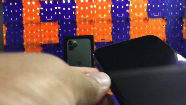 iPhone 11 Pro смотреть онлайн