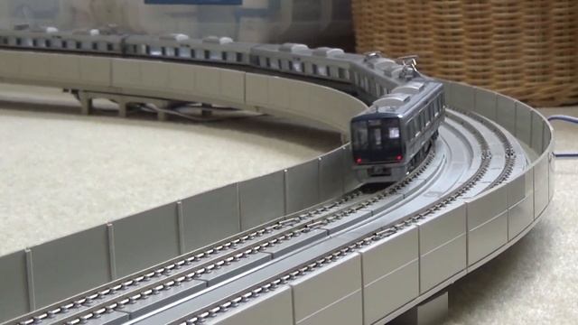 2019年4月17日 今日の鉄道模型ｼﾘｰｽﾞ#742 KATO･321系/KATO･223系2000番台新快速 смотреть онлайн