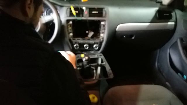Montaj navigatie android 10 si camera marsarier HD VW Jeta смотреть онлайн