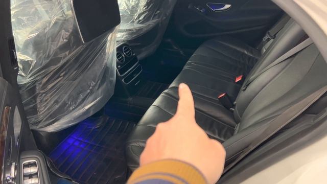 Tội gì phải đi Mer E | Tầm tiền này đi s400 mà cứ ngỡ là maybach смотреть онлайн