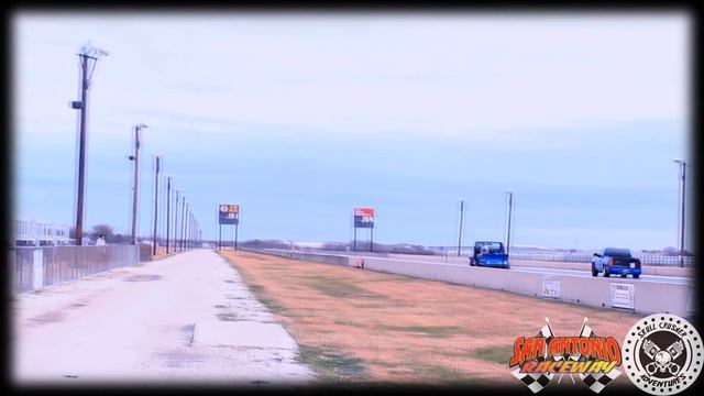 CJ7 Drag Racing JEEP at San Antonio Raceways Truck Nationals 2012 смотреть онлайн