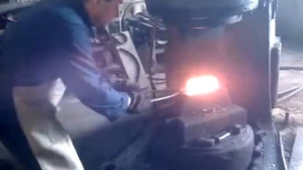 Работа кузнеца