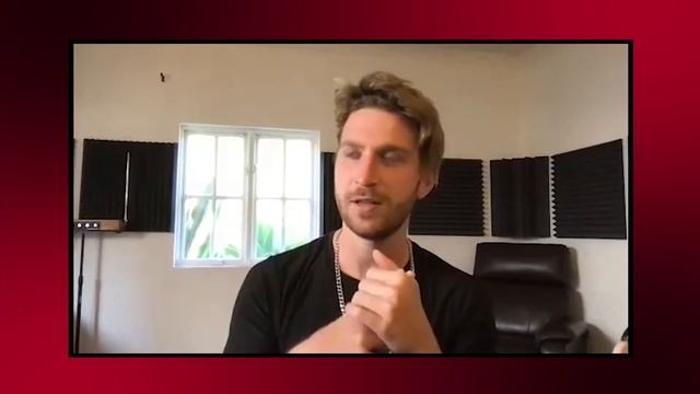 Two Feet Talks New Album 'Max Maco Is Dead Right?' + More! смотреть онлайн