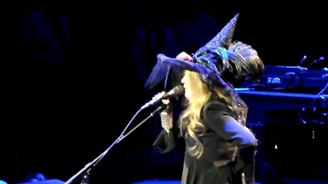 Fleetwood Mac - Songbird - 10/31/14 - Verizon Center - Washington DC - Halloween story by Stevie смотреть онлайн