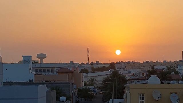 beautiful sunrise 🌅 when I feel home sick just I open my window and waiting the sunrise to out смотреть онлайн