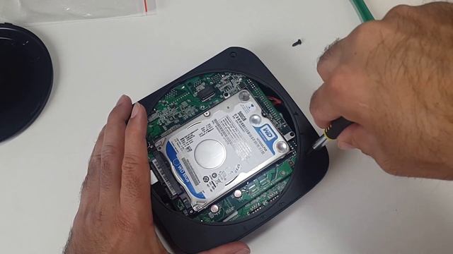 VORKE V1 PLUS 4K Mini DIY UPGRADES:, SSD & 2.5" SATA HDD смотреть онлайн
