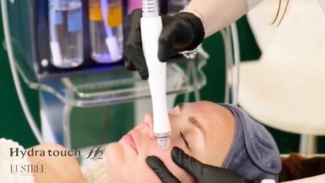 Процедури на апараті Hydra Touch H2 в салоні краси Lustrèe Beauty Lab смотреть онлайн