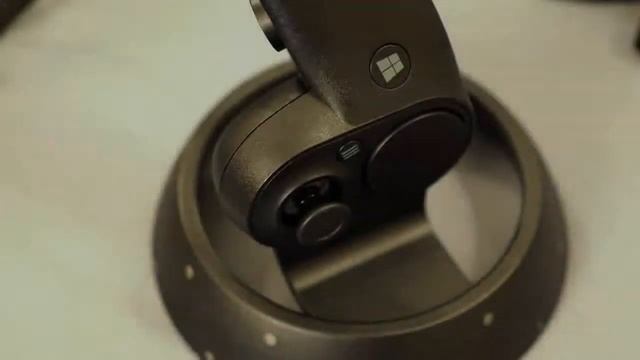 Hands on Lenovo Explorer review смотреть онлайн