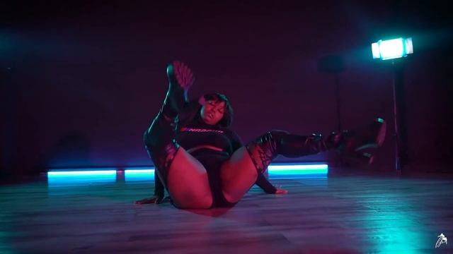 BACK SEAT | Floorplay | Adison Briana Choreography