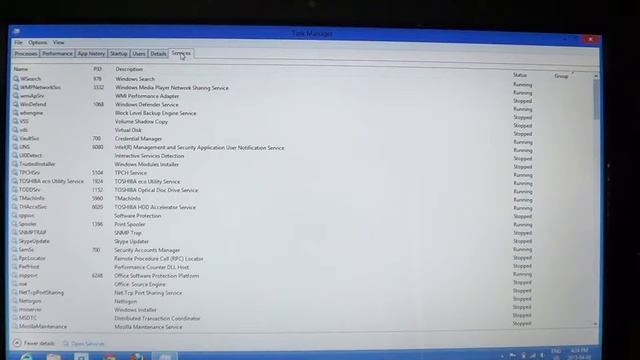 Windows 8 - Task Manager - Services tab смотреть онлайн