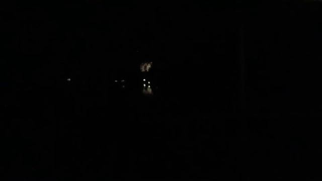 Look what I can see outside my porch window!! смотреть онлайн