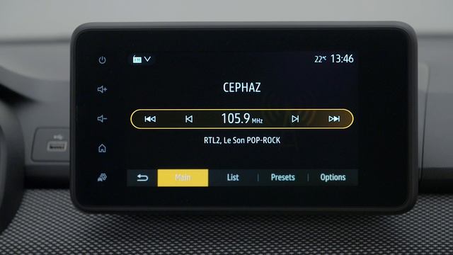 Noua Dacia Sandero Stepway - Media Nav смотреть онлайн