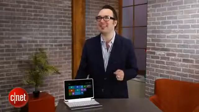 Acer Iconia W510 hands-on with a Windows 8 hybrid 201218 смотреть онлайн