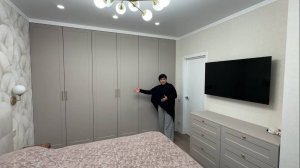 Распашной ШКАФ В ПОТОЛОК встроенный во всю стену |  ШКАФЫ НА ЗАКАЗ ПО ВАШИМ РАЗМЕРАМ