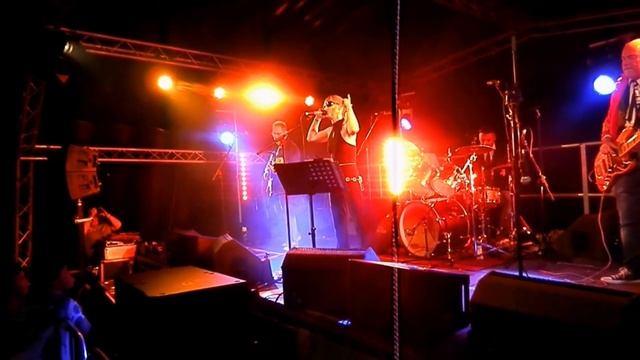 The Chain Fleetwood Mac cover by Screw Loose смотреть онлайн