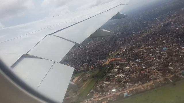 [Travel] Emirates 777-300ER Take off/Climb out of Lagos, Nigeria to Dubai international смотреть онлайн