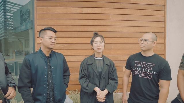 Slapping Those Buns - EAT Show Presents: Pig Pen Delicacy S2 E2 смотреть онлайн