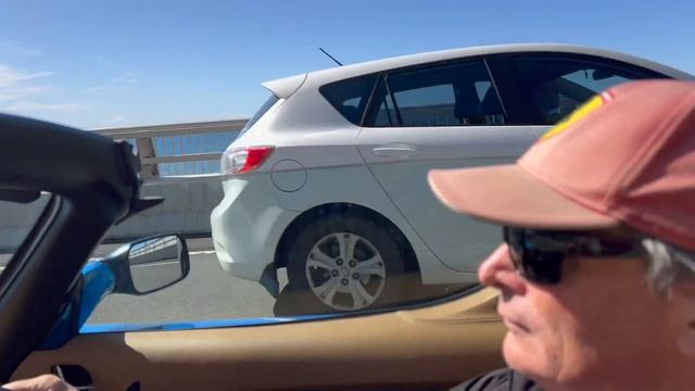 2010 Tesla Roadster vs 2023 Tesla Model Y смотреть онлайн