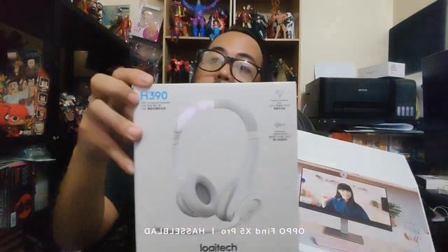 #Logitech #BeYourBestSelfonEveryVideoCall Media Kit unboxing | The Fanboy SEO смотреть онлайн