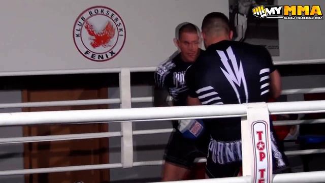 OLI THOMPSON - Media Trening przed KSW 22 смотреть онлайн