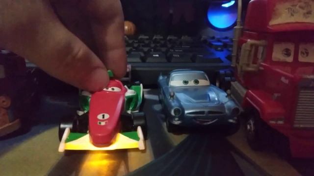 Cars 2 Lights and sound Mater spy Mater Fin mcmissle franchesco And talking Mac. смотреть онлайн