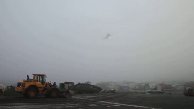 Helicopterlanding in fog at Arendal lufthavn Gullknapp смотреть онлайн