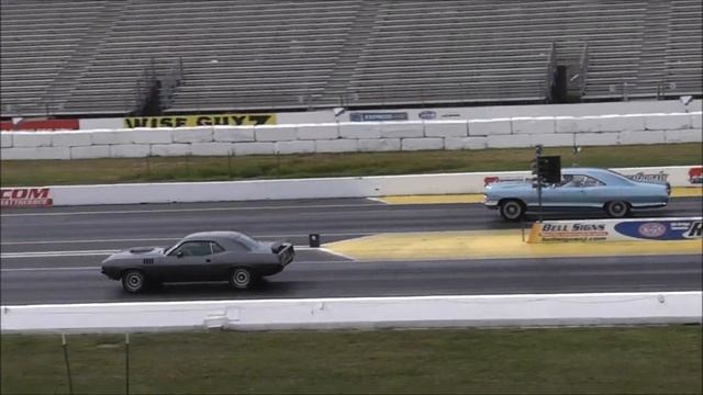 1965 PONTIAC 2+2 CATALINA 421-TRI POWER- 4-SPEED DRAG RACING THE 1/4 MILE. смотреть онлайн