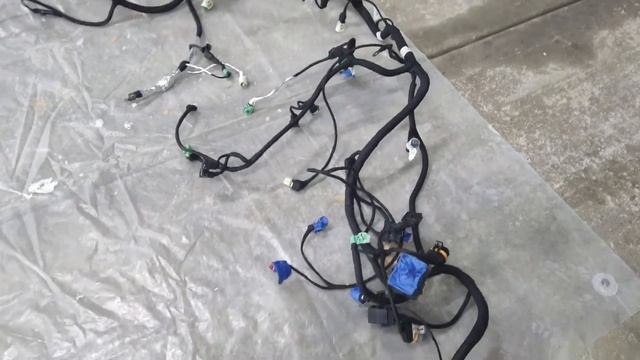 Third Gen Camaro/Firebird Engine Wiring Harness | Plastic Loom or Fabric Tape ? смотреть онлайн