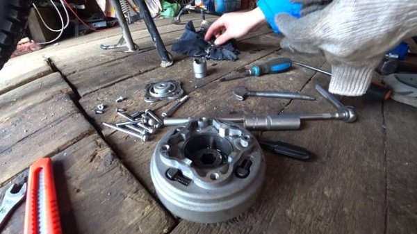 Как поменять сцепление на мопеде альфа, и устранить все неполадки