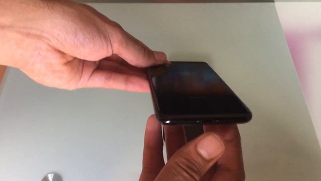 iPhone 7 Jet Black vs Matte Black Comparrison смотреть онлайн