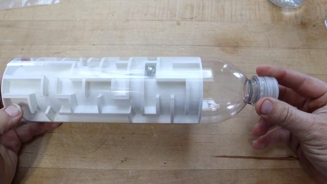 3D Maze in a Water Bottle смотреть онлайн