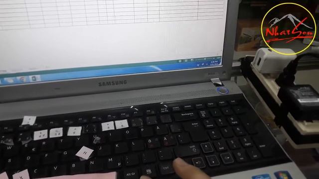 Test bộ sạc adapter Laptop Samsung RV520 19V 3.16A/3.95A/4.74A chân kim nhỏ смотреть онлайн