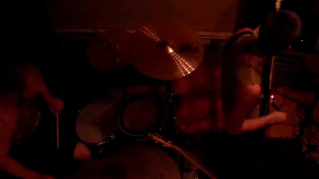 I FAIL "broken windows" @ last hungry house show смотреть онлайн