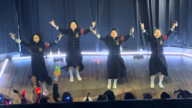 ATARASHII GAKKO - Pineapple Kryptonite/PK REMIX/TOKYO CALLING (Live In Chicago)