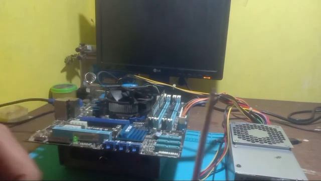 Cara Mengatasi Komputer No Display (No Signal) смотреть онлайн