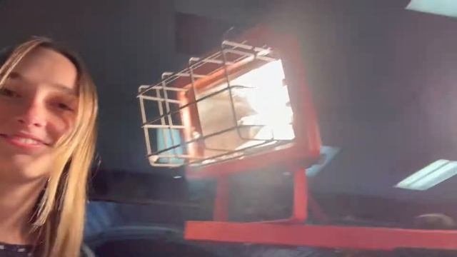 WE WENT THROUGH A CAR WASH WITH A BROKEN WINDOW *the car got SOAKED* смотреть онлайн