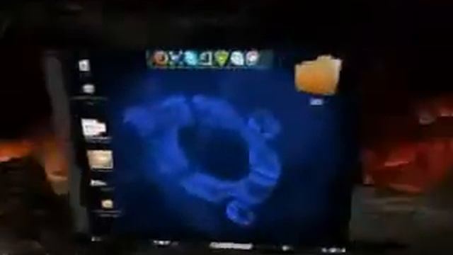 WINDOWS VISTA AERO VS LINUX UBUNTU BERYL.flv смотреть онлайн
