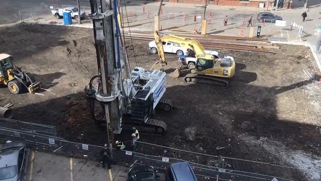 Construction out my office window - Mar 28 смотреть онлайн